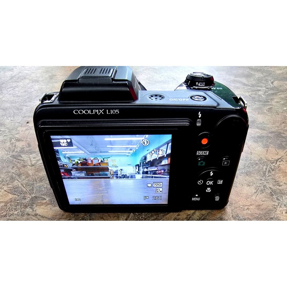 Nikon COOLPIX L105 12.1 MPX Point And Shoot Digital Camera - Picture 2 of 8